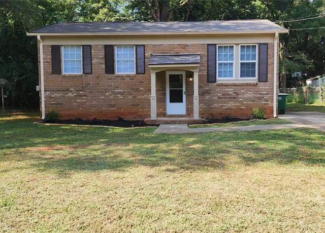 Property at 340 Cook Dr, Athens, GA 30601, 4 beds, 2 baths