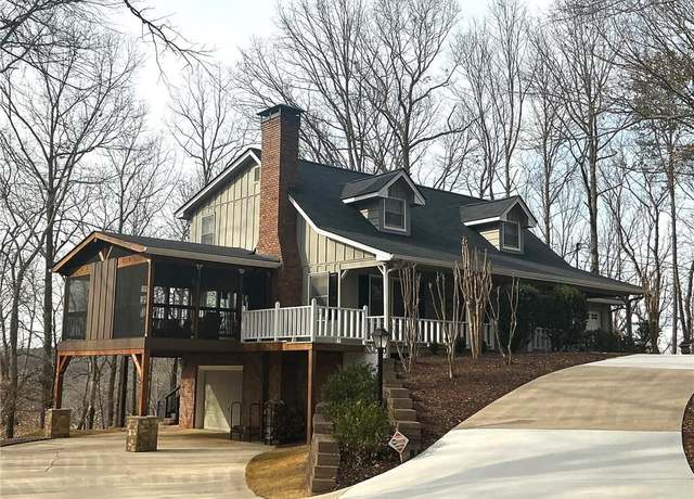 Property at 3332 Wilkerson Dr, Gainesville, GA 30506, 3 beds, 3 baths
