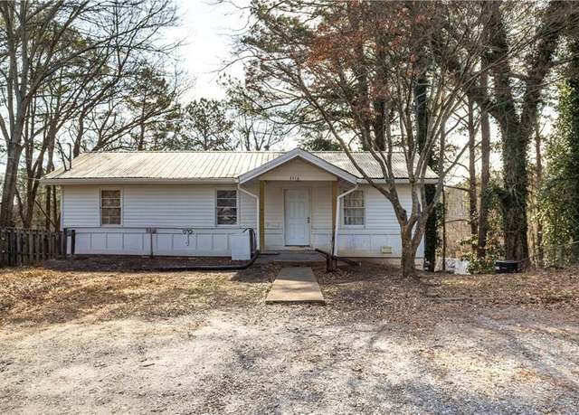 Property at 251 Killian St, Canton, GA 30114, 5 beds, 2 baths