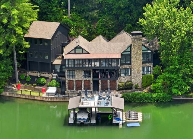 Property at 178 Rowland Pt, Morganton, GA 30560, 5 beds, 4.5 baths