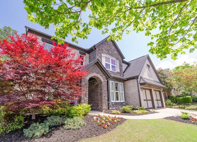 Property at 2720 Garonne Way, Cumming, GA 30041, 5 beds, 4 baths