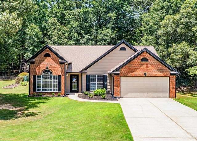 Property at 5637 Newberry Point Dr, Flowery Branch, GA 30542, 4 beds, 2 baths