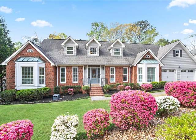 Property at 4086 Norton Pl SE, Smyrna, GA 30082, 5 beds, 4 baths