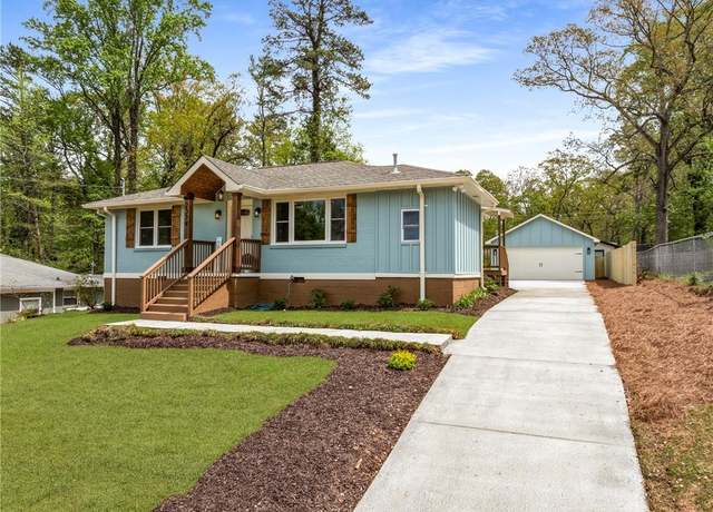 Property at 2374 Marion Cir, Decatur, GA 30032, 3 beds, 2.5 baths
