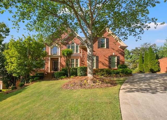 Property at 6020 Ettington Dr, Suwanee, GA 30024, 5 beds, 5 baths
