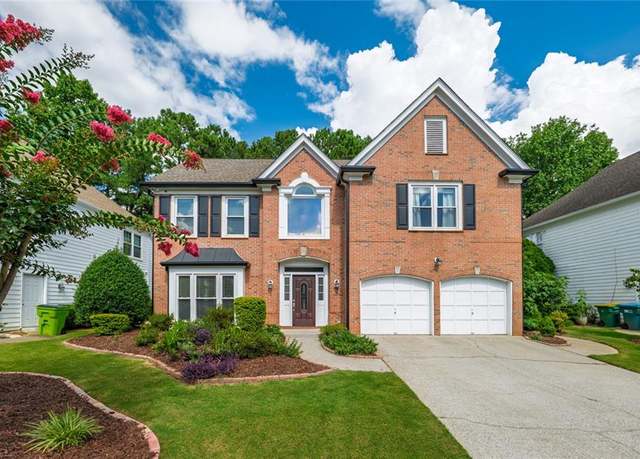 Property at 775 Glenridge Close Dr NE, Atlanta, GA 30328, 4 beds, 2.5 baths
