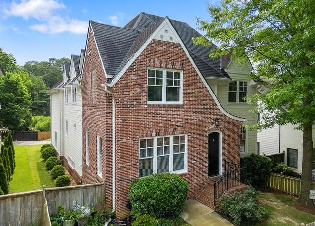 Property at 2685 Grady St SE, Smyrna, GA 30080, 4 beds, 4.5 baths