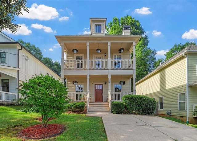 Property at 2817 Lincoln Dr, Decatur, GA 30033, 3 beds, 2.5 baths