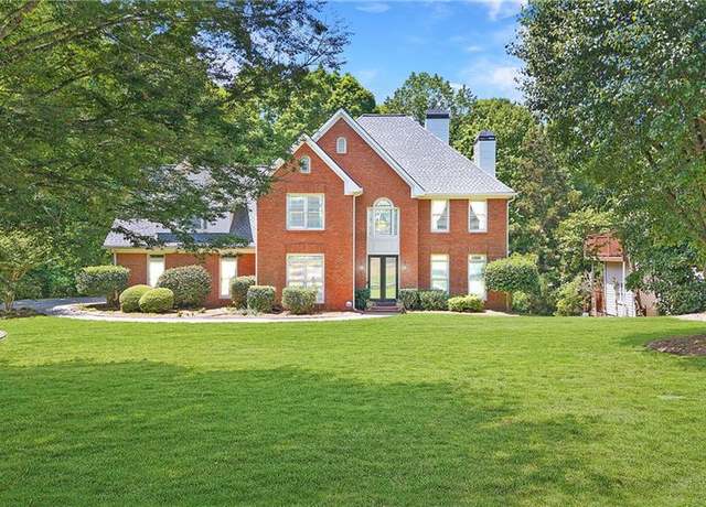 Property at 3465 Summit Trl, Cumming, GA 30041, 5 beds, 4.5 baths