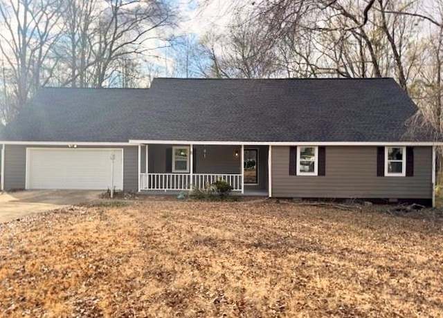 Property at 25 Oak Crest Ct, Covington, GA 30016, 3 beds, 2 baths