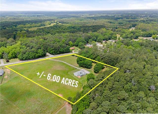 Property at 2285 Bold Springs Rd, Monroe, GA 30656, 3 beds, 2 baths
