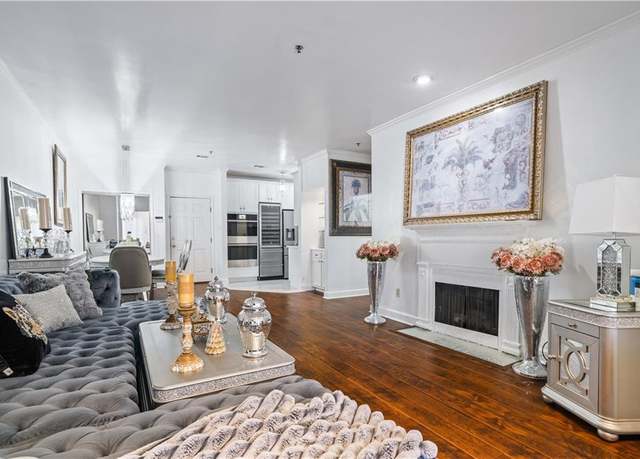 Property at 2865 Lenox Rd NE #211, Atlanta, GA 30324, 1 bed, 1 bath