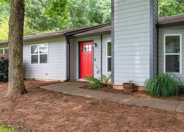 Property at 609 Hearth Pl, Lawrenceville, GA 30043, 3 beds, 2 baths