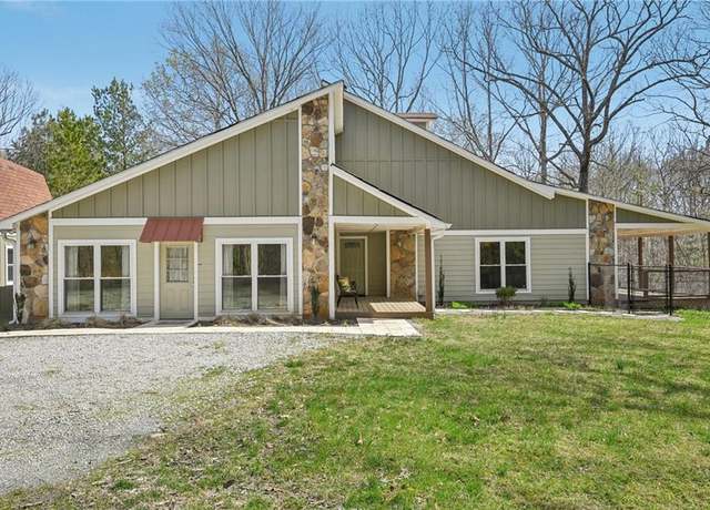 Property at 302 Vinson Mountain Loop, Rockmart, GA 30153, 3 beds, 2 baths