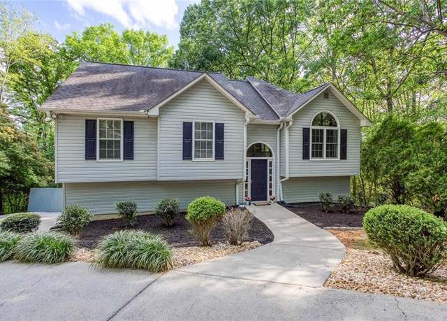 Property at 20 Ridgeview Ct SW, Cartersville, GA 30120, 4 beds, 2 baths