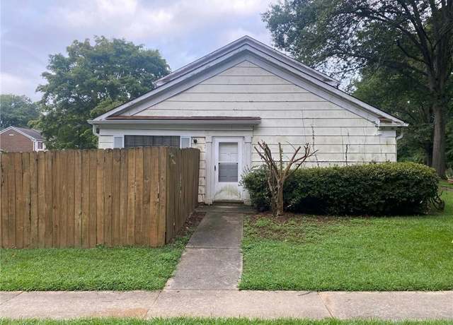 Property at 2617 Terrace Pkwy, Morrow, GA 30260, 2 beds, 1 bath