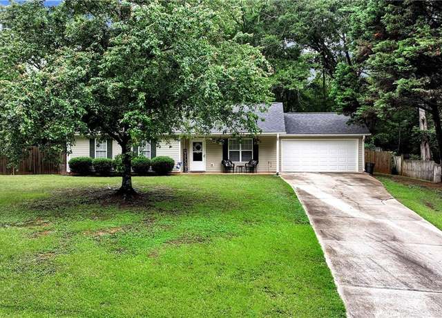 Property at 70 Midland Ct, Winder, GA 30680, 3 beds, 2 baths