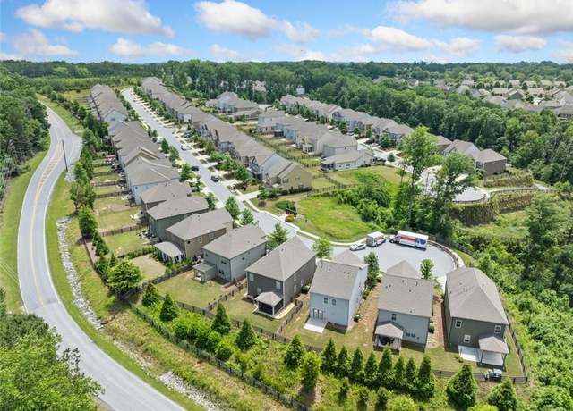 Property at 6535 Crosscreek Ln, Flowery Branch, GA 30542, 3 beds, 2.5 baths