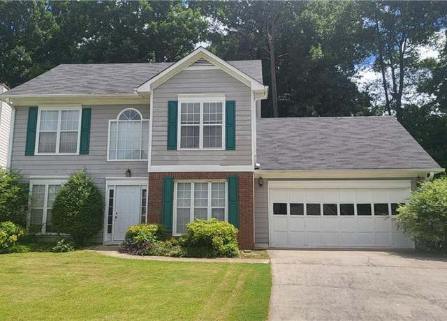 Property at 3219 Roundfield Cir, Duluth, GA 30096, 3 beds, 2.5 baths