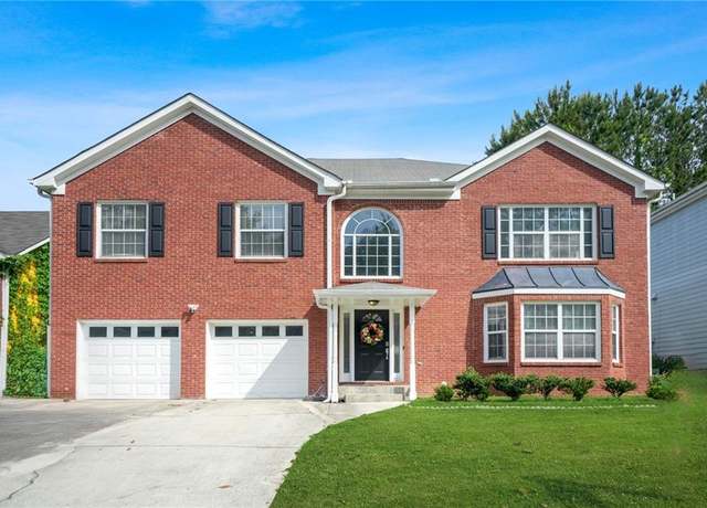 Property at 4125 Fallbrook Dr, Duluth, GA 30096, 5 beds, 3 baths