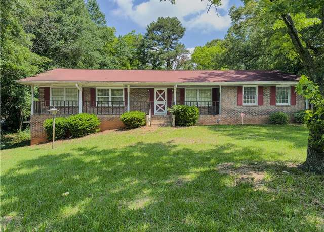 Property at 2000 Stone Mountain Lithonia Rd, Lithonia, GA 30058, 3 beds, 2 baths