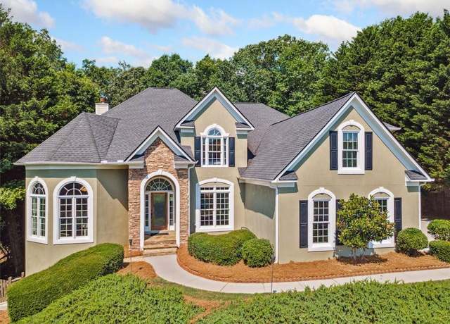 Property at 3845 Overlake Dr, Cumming, GA 30041, 5 beds, 4.5 baths