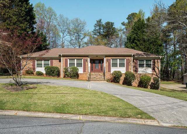 Property at 2223 Jay Ln SE, Smyrna, GA 30080, 3 beds, 3 baths