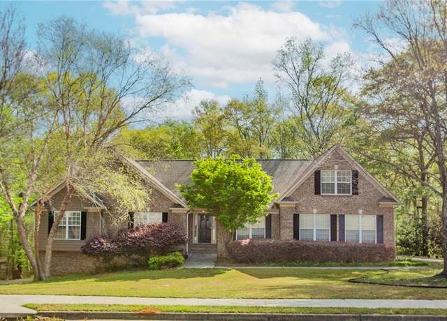 Property at 3643 Flat Run Dr, Bethlehem, GA 30620, 4 beds, 2.5 baths