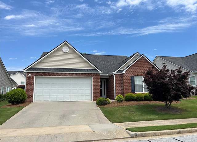 Property at 802 Village Pl, Loganville, GA 30052, 3 beds, 2 baths