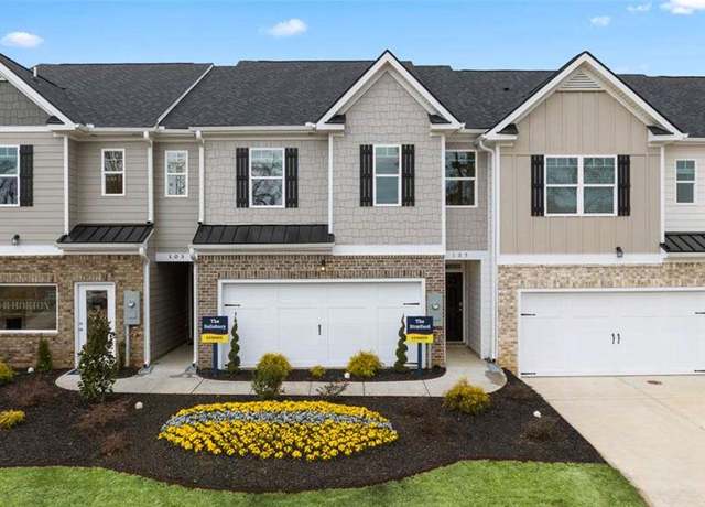 Property at 1307 Aura Ln, Lawrenceville, GA 30045, 3 beds, 2.5 baths