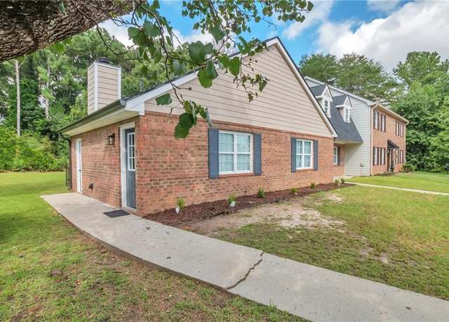 Property at 6464 River Park Dr, Riverdale, GA 30274, 2 beds, 1.5 baths
