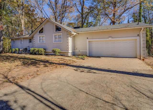 Property at 522 Forest Hill Dr, Stockbridge, GA 30281, 2 beds, 2 baths