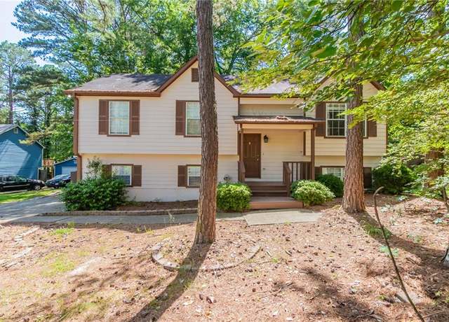 Property at 142 Wellspring Pt, Hiram, GA 30141, 3 beds, 2 baths