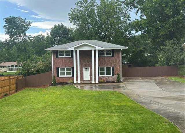 Property at 4356 Rockbridge Rd, Stone Mountain, GA 30083, 5 beds, 2.5 baths