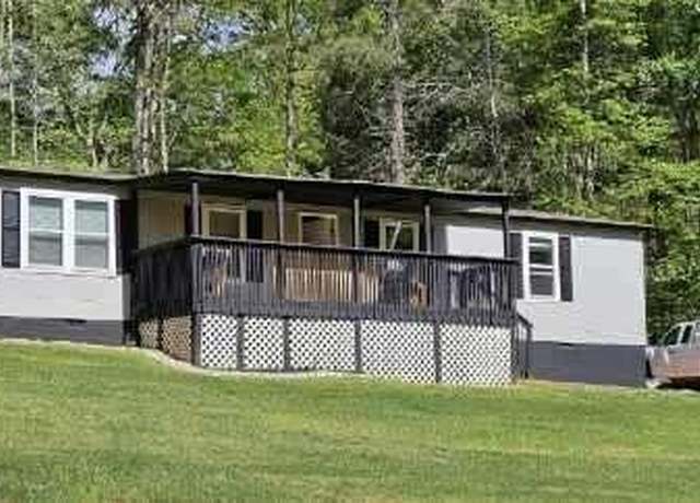 Property at 200 White Birch Dr, Covington, GA 30016, 3 beds, 2 baths