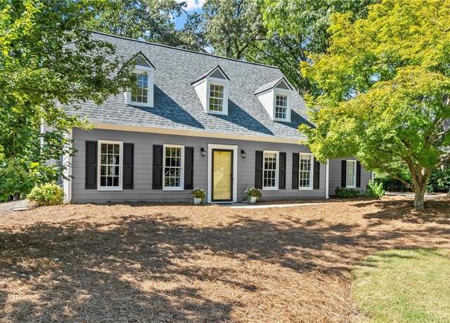 Property at 3665 Chestnut Ridge Ct, Marietta, GA 30062, 3 beds, 2.5 baths