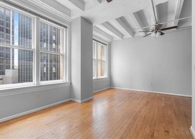 Property at 32 Peachtree St NW #804, Atlanta, GA 30303, 2 beds, 2 baths