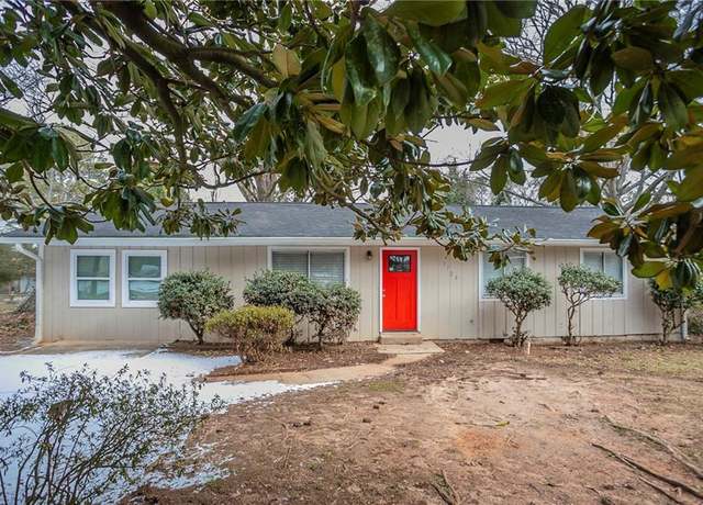 Property at 1728 W Austin Rd, Decatur, GA 30032, 4 beds, 1.5 baths