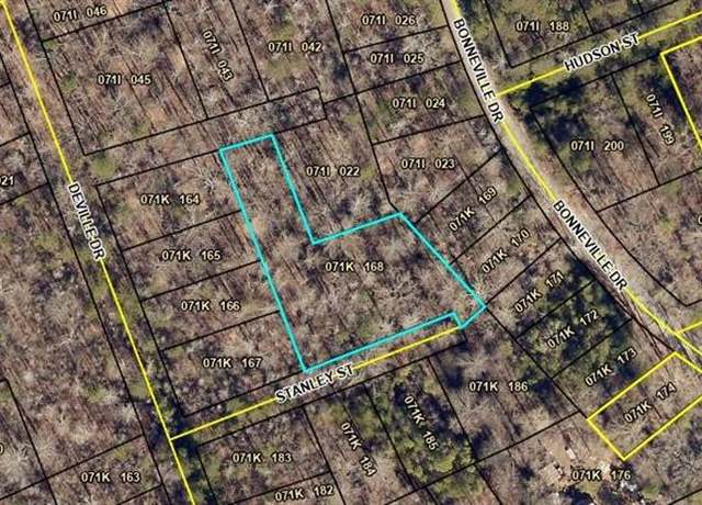 Property at 41 Stanley St, Martin, GA 30557