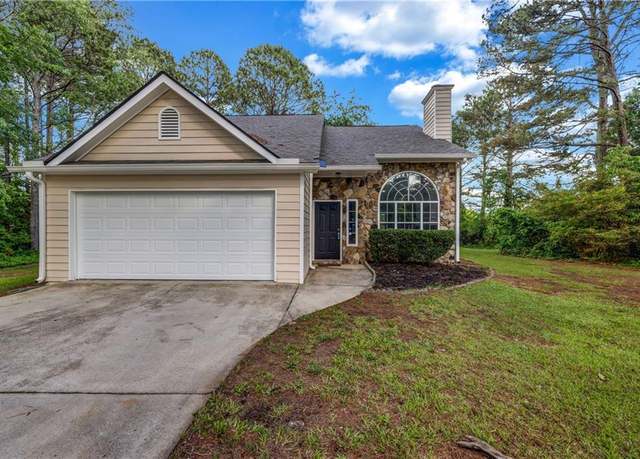 Property at 60 Whispering Pine Ct, Covington, GA 30016, 3 beds, 2 baths