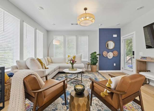 Property at 407 Pratt Dr #1101, Atlanta, GA 30315, 2 beds, 2 baths