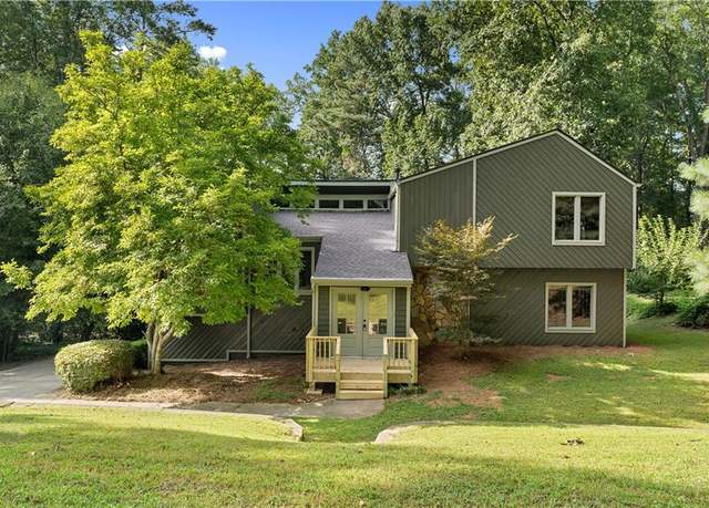 Property at 3461 Salem Trce, Marietta, GA 30062, 4 beds, 3 baths