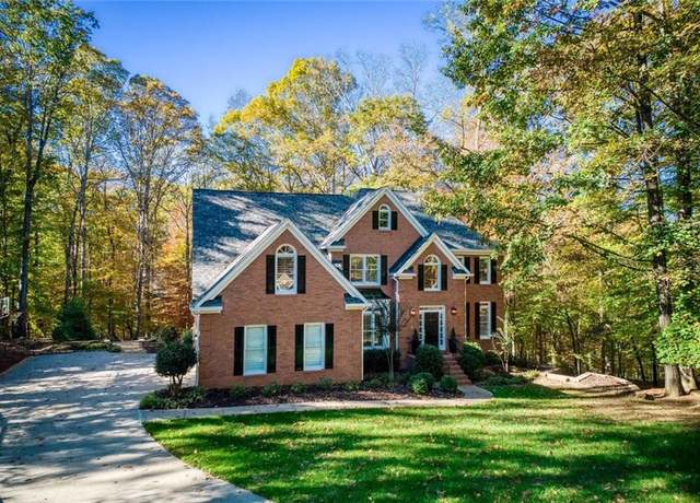 Property at 875 Dockbridge Way, Milton, GA 30004, 6 beds, 5 baths