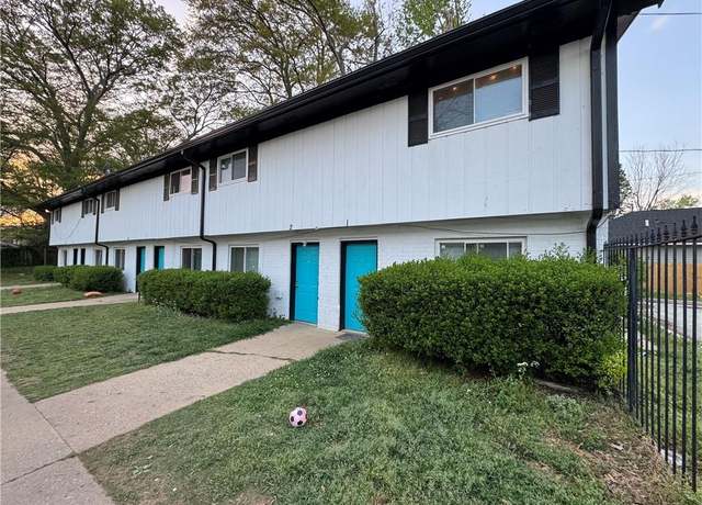 Property at 3045 Semmes St, Atlanta, GA 30344, 2 beds, 1 bath