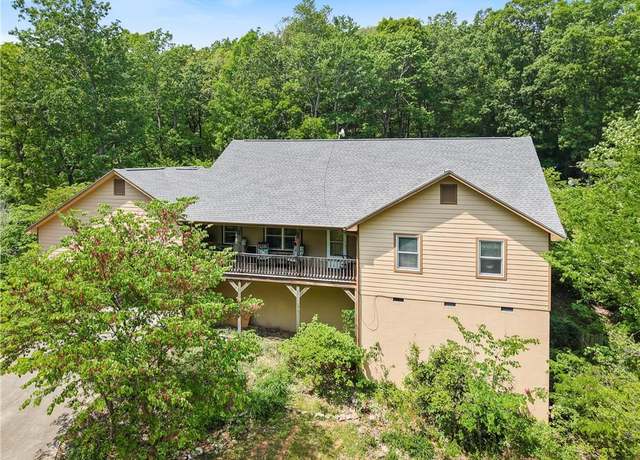 Property at 798 Deerfield Ln NW, Sugar Valley, GA 30746, 3 beds, 2 baths