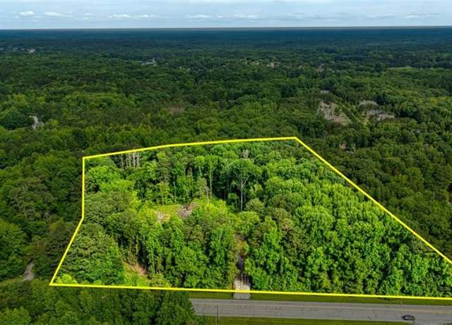 Property at 1693 85 Hwy, Fayetteville, GA 30215