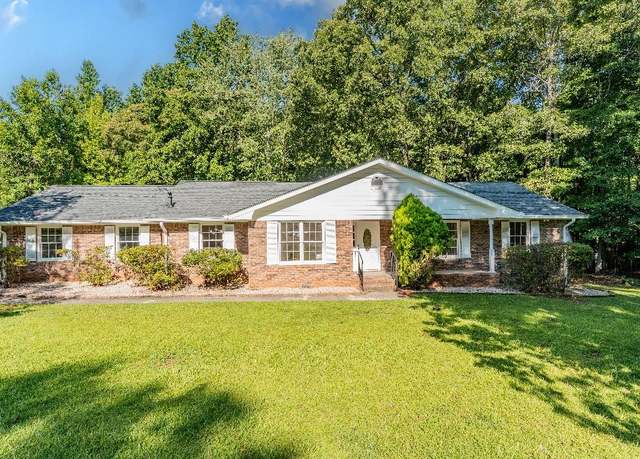 Property at 115 Brookwood Ln, Fayetteville, GA 30215, 3 beds, 2 baths