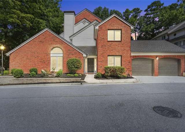 Property at 25 Westfair Ct NE, Sandy Springs, GA 30328, 3 beds, 2.5 baths