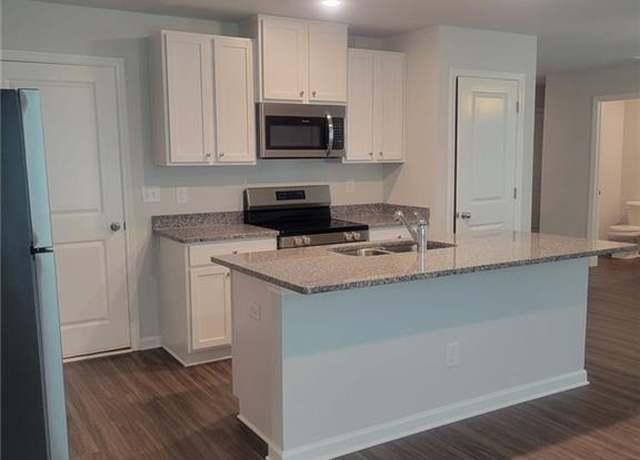 Property at 558 Fairview Oak Pl, Dallas, GA 30157, 3 beds, 2.5 baths