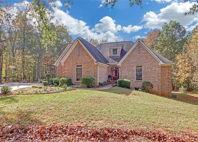 Property at 20 Balfour Dr, Covington, GA 30014, 5 beds, 3.5 baths